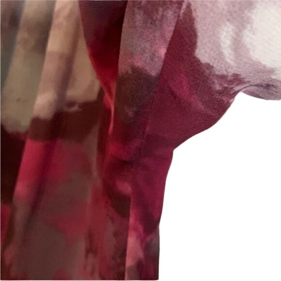 BCBG generation floral long sleeve dress‎ - Picture 13 of 15